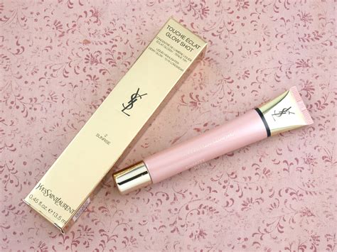 Yves Saint Laurent Touche Eclat Glow Shot Liquid Highlighter: 